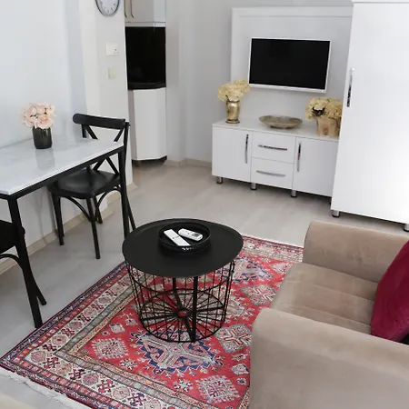 アパート Ditto Flats *